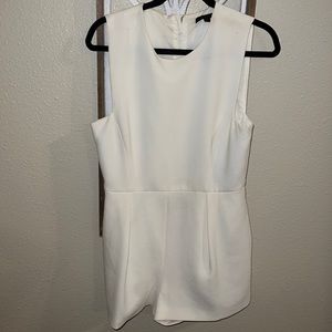 Rachel Zoe white romper with belt loops and pockets